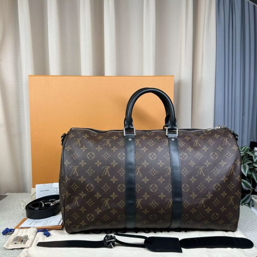 Louis Vuitton Women Pre-Loved Bag Very Good Condition